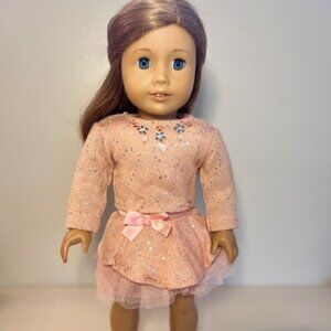 American Girl- Frosty Frills Collection - Sparkle Sweater & Skirt Set (ret.2022)